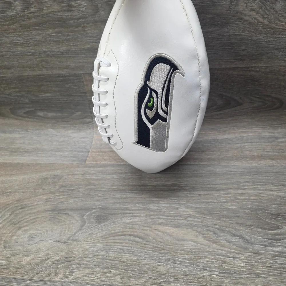 Seattle Seahawks Football 2005 NFC Championship Jarden Sports Champs Display